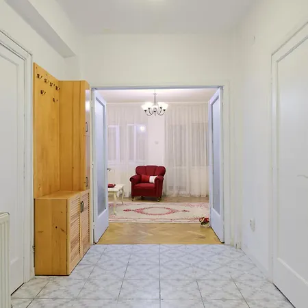 Walter Grand With Balcony And Free Parking דירה *