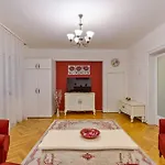 Apartament Walter Grand With Balcony And Free Parking Bucureşti