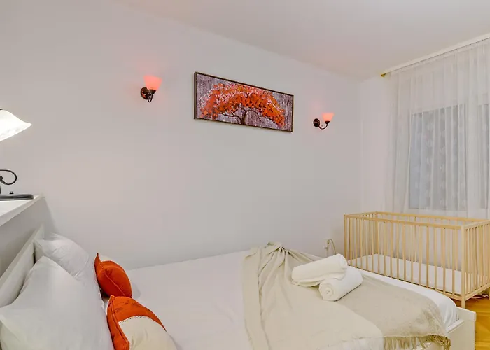 Walter Grand With Balcony And Free Parking Apartman