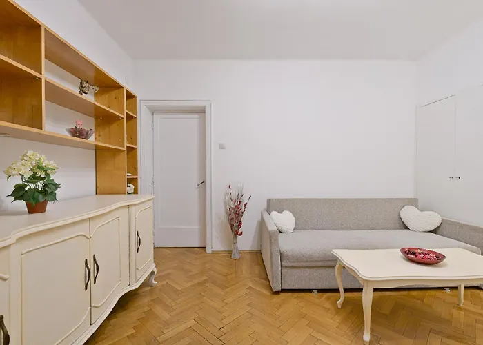 Walter Grand With Balcony And Free Parking Apartman